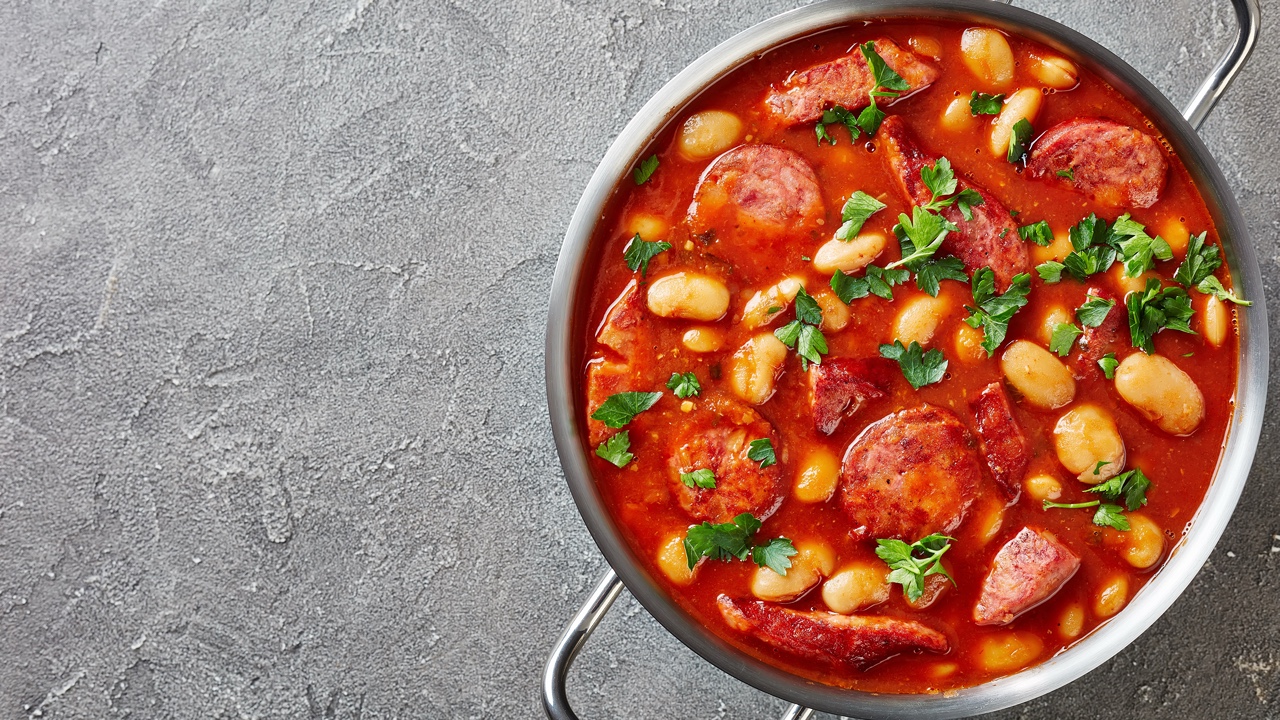 Italian sausage bean soup