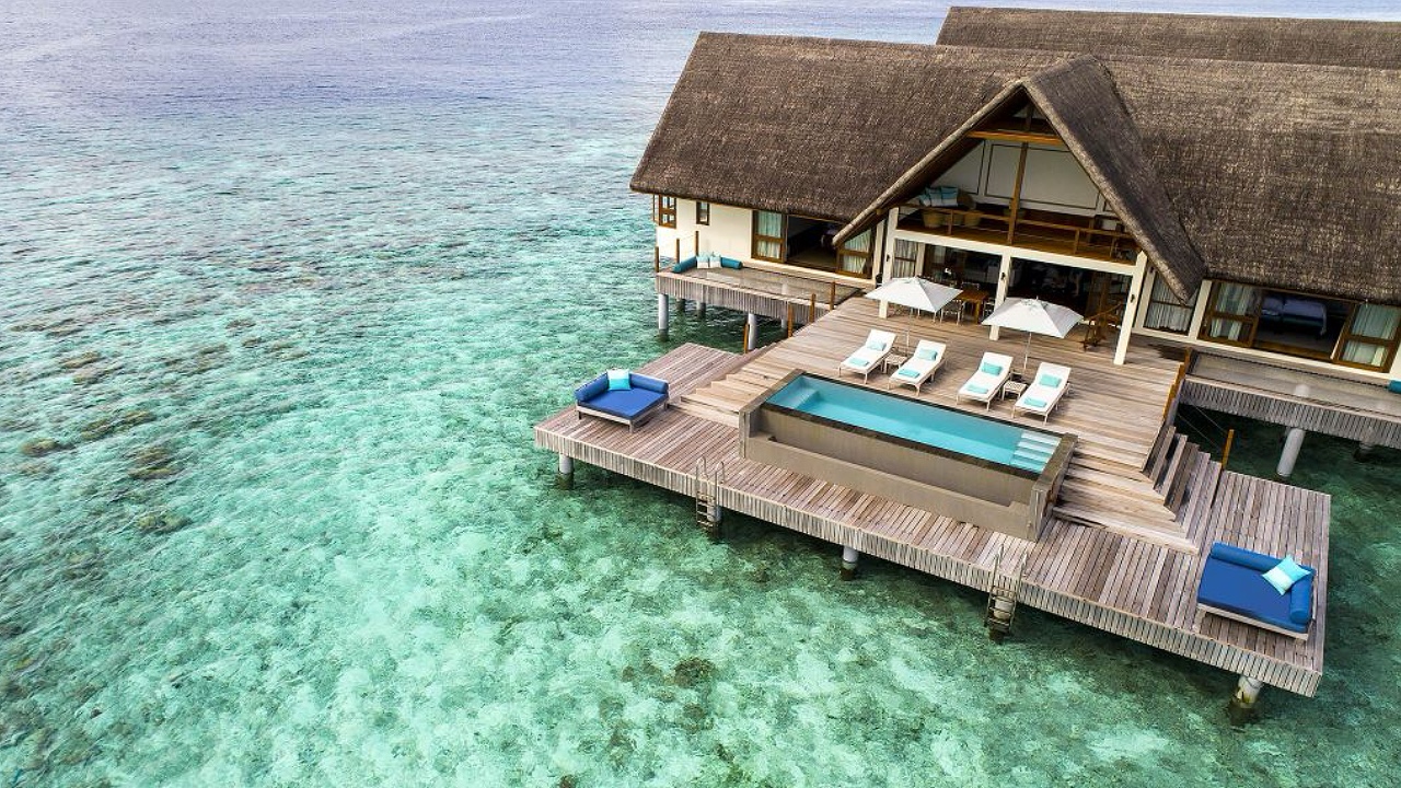 Three-Bedroom Hidden Retreat at Four Seasons Maldives Landaa Giraavaru