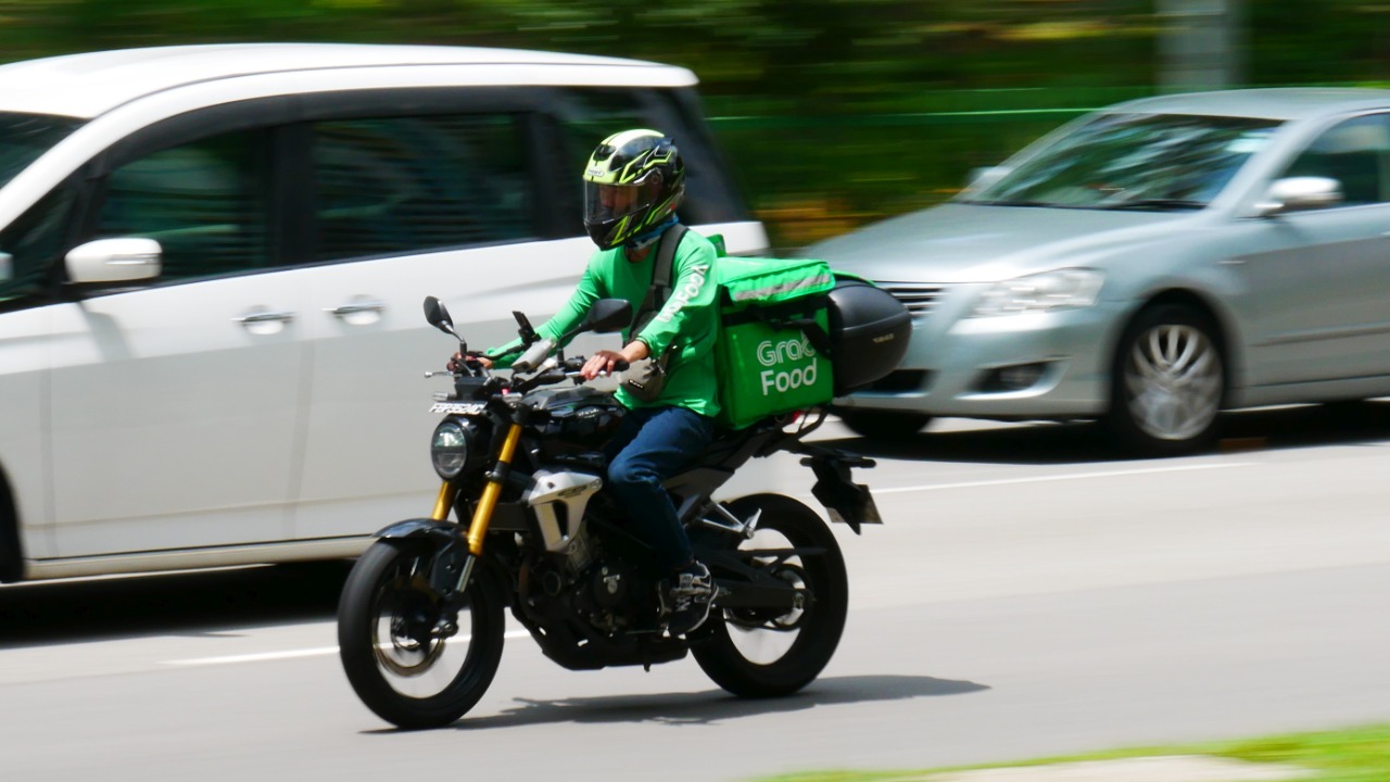 Image Credit: GeorgeTan # 2...thanks for millionth support from Singapore - Public domain/Wiki Commons