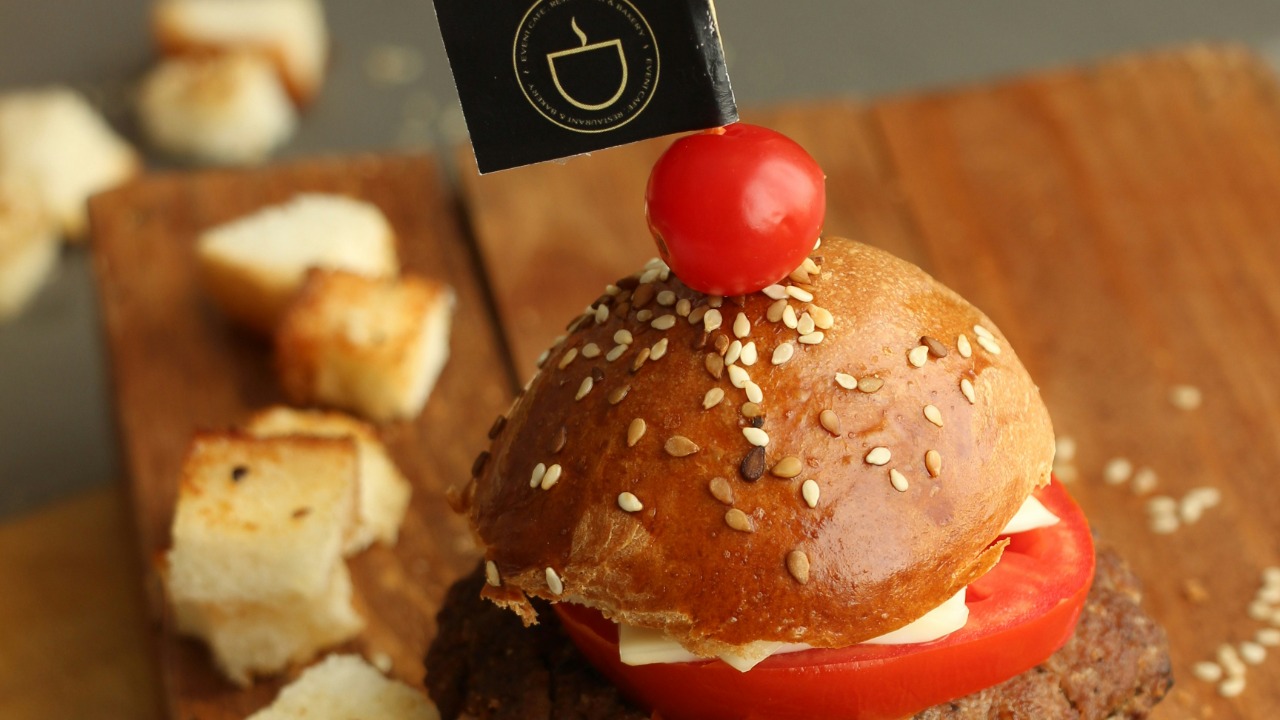 tavakoli_z21/Unsplash