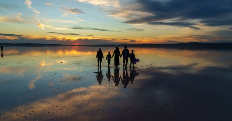 Why Boomer Childhoods Were Happier — Even With Less