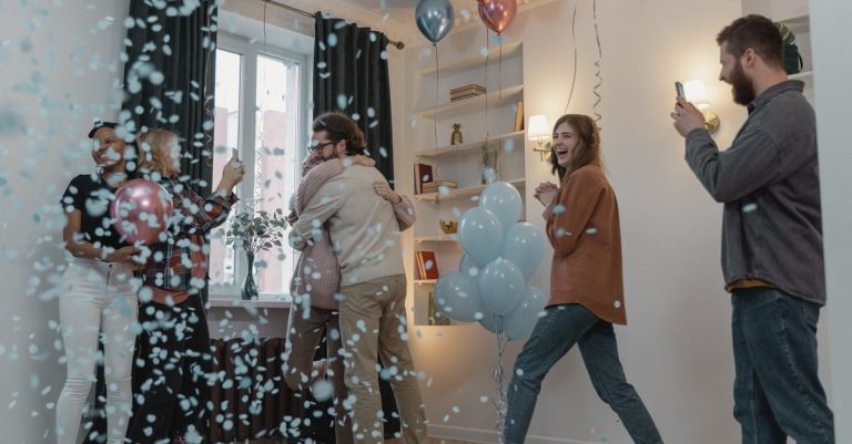 6 Friendship Habits That Reveal Emotional Immaturity