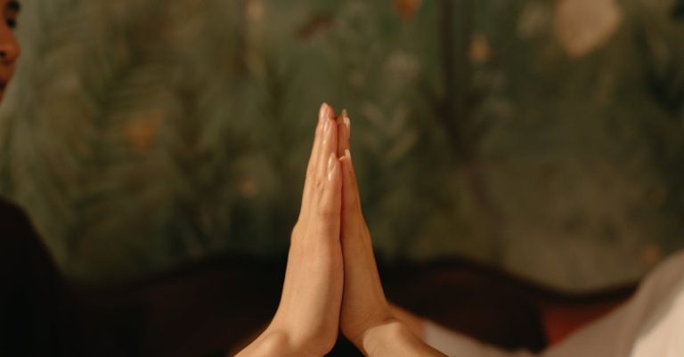 7 Friendship Boundaries You Should Never Compromise