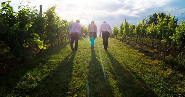 6 Friendship Mistakes That Push Genuine People Away