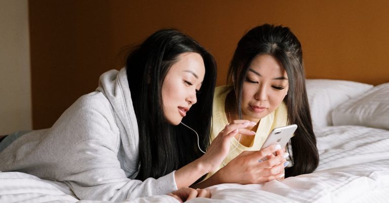 5 Reasons Women Stay in Toxic Friendships for Too Long