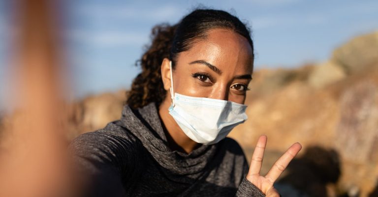 6 Ways Women Mask Insecurity as Independence