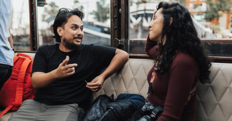 7 Friendship Dynamics That Change When You Grow