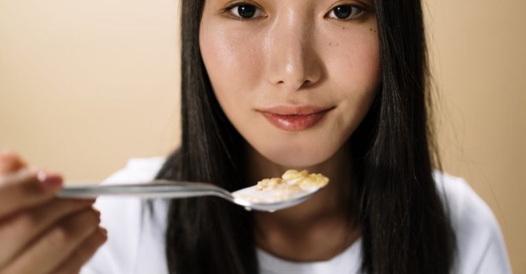 5 Eating Habits That Reveal You Grew Up With Food Rules