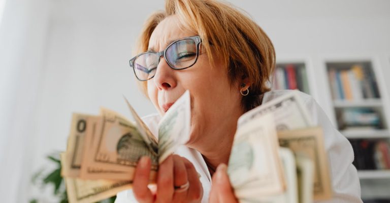 Woman Declines to Lend Money After Brother Spends Savings on Luxury Vacation