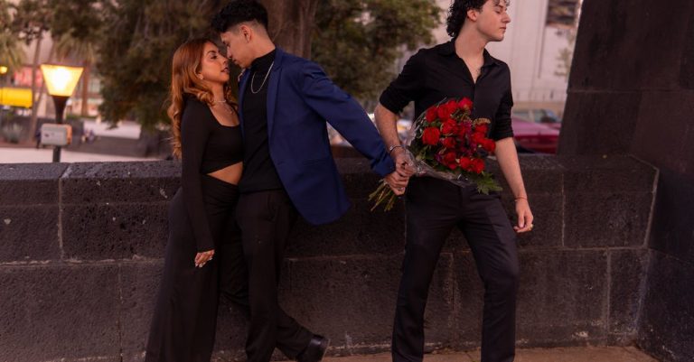 6 Reasons Modern Dating Feels So Exhausting for Women