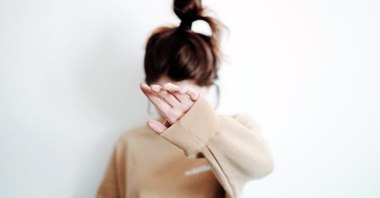 6 Things Polite People Do That Are Actually Boundaries