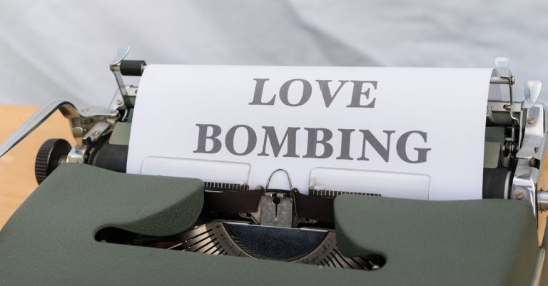 4 “Nice” Behaviors That Are Actually Manipulation