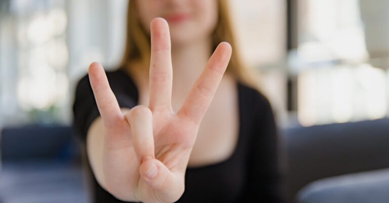 7 Signs a Virgo Is Silently Judging You