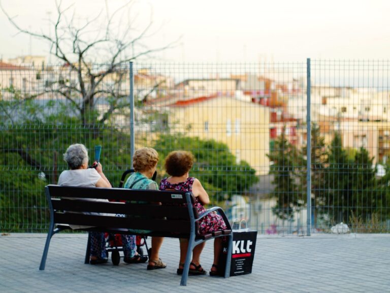 old, people, person, woman, age, older, old people, grandmother, bench, street, older people, sitting, talking, old people, older people, older people, older people, older people, older people