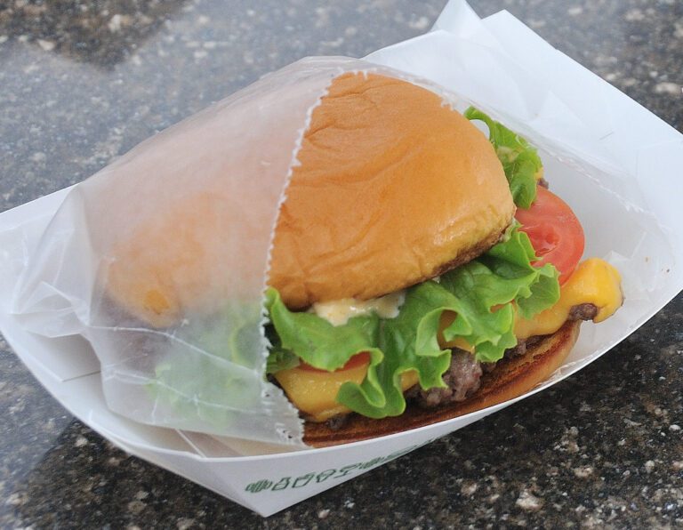 America’s Most Classic Hamburgers, Ranked State by State
