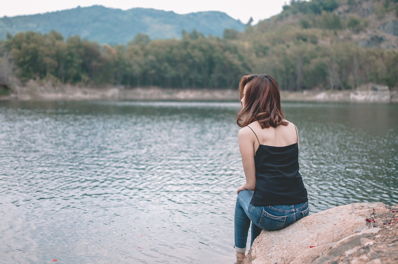 woman, lake, sad girl, nature, sad, alone, portrait, girl, water, relaxing, thingking