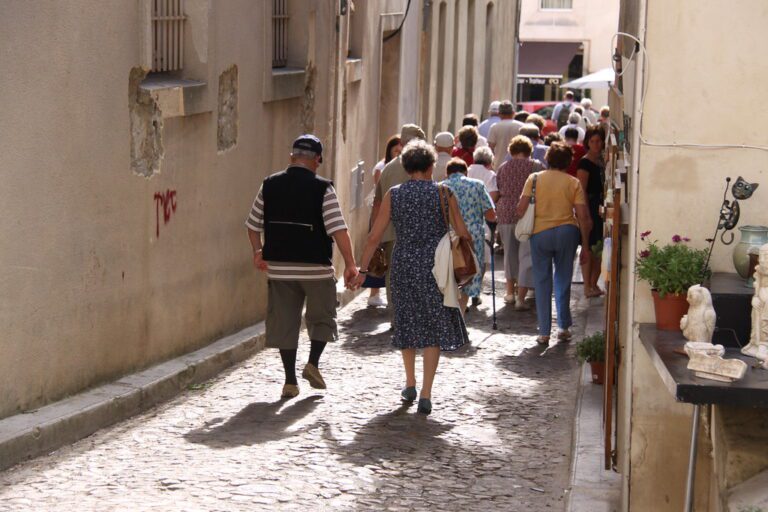 5 Things Older Daters Say Matter More Than Love Now